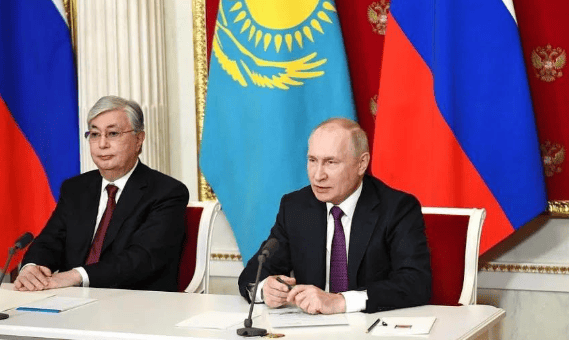 皇冠信用出租足球_宁可得罪俄皇冠信用出租足球，也不能再挑衅中国，高市早苗被打醒了？释放信号不一般